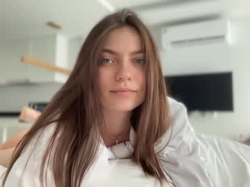 girl Chaturbate Asian Sex Cams with kattyyy_catt