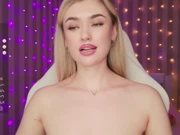 girl Chaturbate Asian Sex Cams with sandysweetie