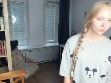 girl Chaturbate Asian Sex Cams with rave_the_love