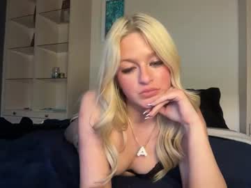 girl Chaturbate Asian Sex Cams with zeekthefreek22
