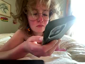 girl Chaturbate Asian Sex Cams with miss_daphne333