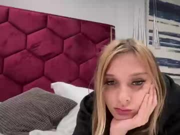 girl Chaturbate Asian Sex Cams with kellyvela