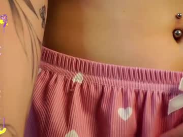 couple Chaturbate Asian Sex Cams with wildflower_queen