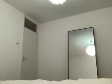 girl Chaturbate Asian Sex Cams with seraveraxo