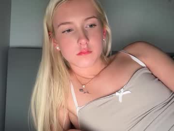 girl Chaturbate Asian Sex Cams with cassiemaee